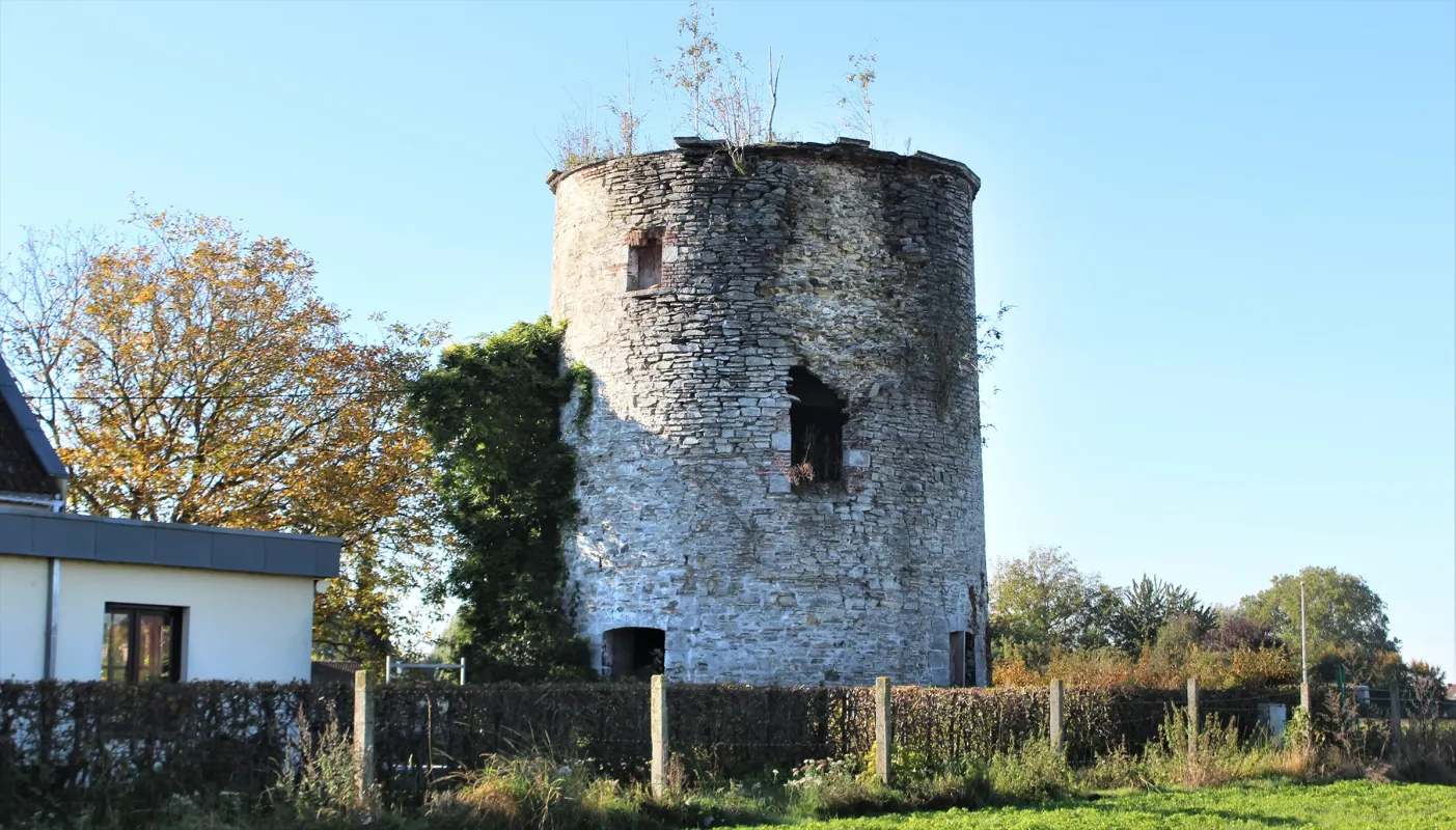 Moulin à Cailloux Moulin Lehon Moulin de Pierre Moulin de Fievre