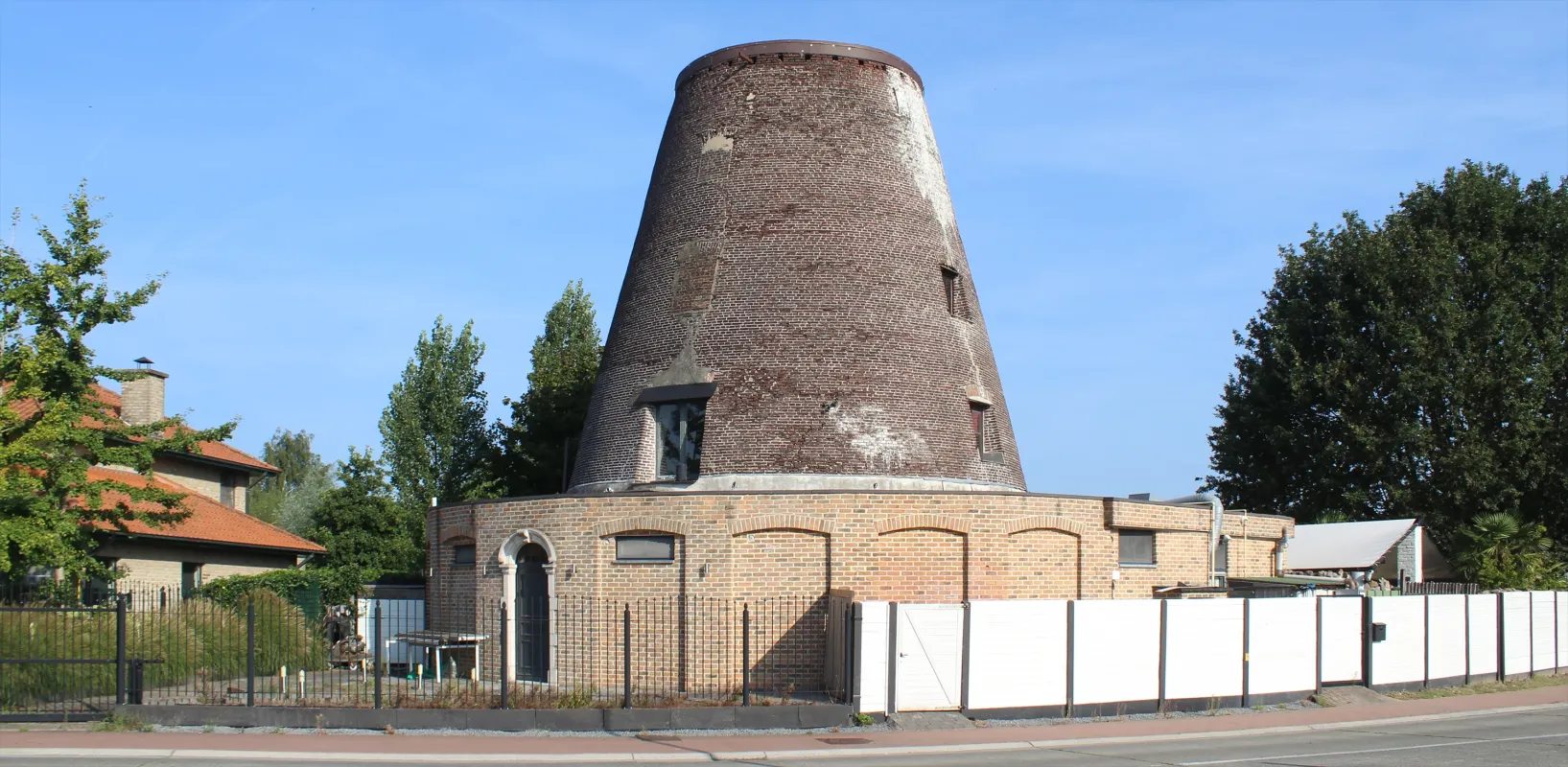 Molen De Ronne De Ronnemolen Molenhof